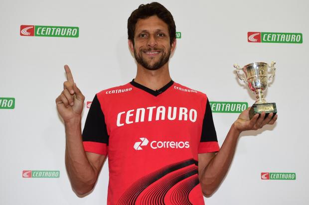 Marcelo Melo conquistou a chave de duplas de Roland Garros