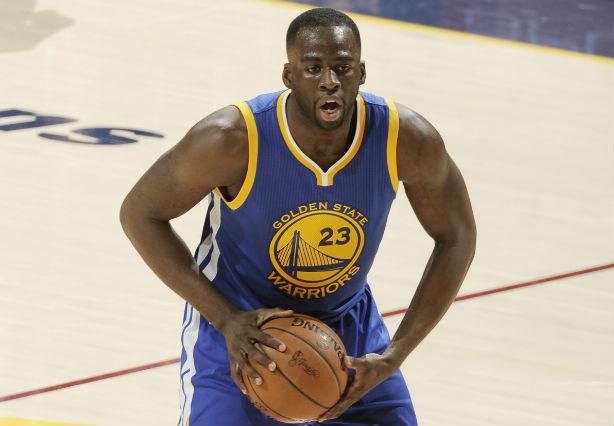 Green sofreu lesão em queda após tentativa de bloqueio a Lebron James no Jogo 3 das finais (Foto: David Kyle)