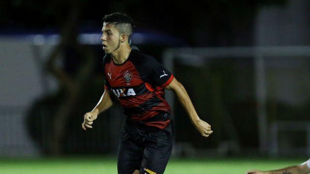 Flávio pede cuidado em jogo contra o Mogi Mirim