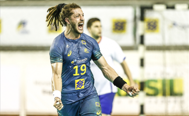 O Brasil, do ponta Fábio Chiuffa, teve mais uma boa apresentação e venceu pela segunda vez em duas partidas no Torneio