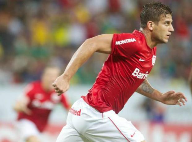 Rafael Moura lamentou resultado, principalmente depois de Inter abrir o placar