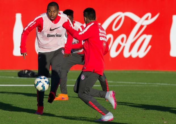 Desfalque contra o Corinthians, o meia Anderson retornará contra o Figueirense