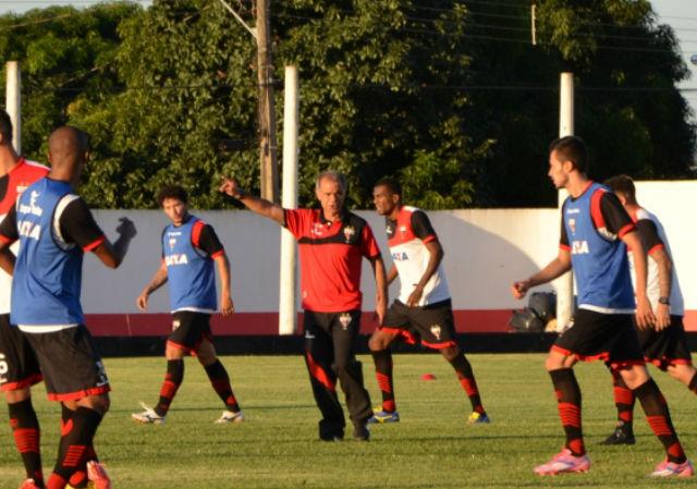 Atlético-GO quer continuar mantendo o rendimento do último sábado na Série B (Foto: Atlético-GO)