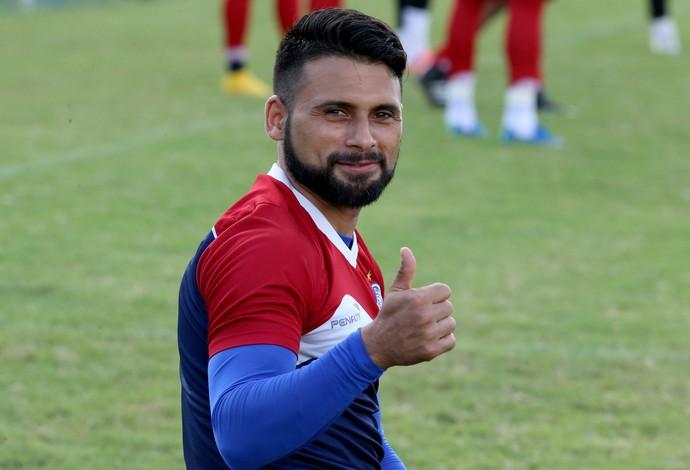 Maxi Bianccuchi 'pediu' a presença de Léo Gamalho no time do Bahia para poder ter mais chances de finalizar a gol