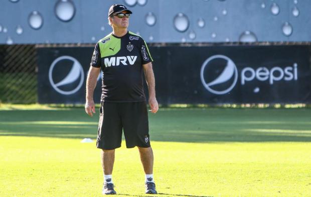 O treinador Levir Culpi optou por poupar Victor, Dátolo e Leandro Donizete do treino desta quarta, mas eles não preocupam