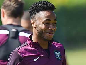 Outros times da Terra da Rainha já sondaram Sterling, como Chelsea e Arsenal