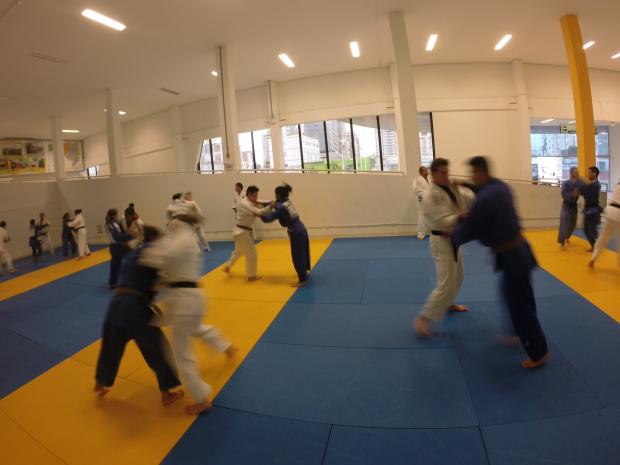 Seleções se prepararam para os confrontos desta segunda-feira em São José, Santa Catarina
