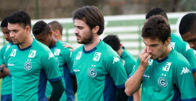Elenco espera novo treinador e quer volta por cima no Brasileirão (Foto: Goiás)