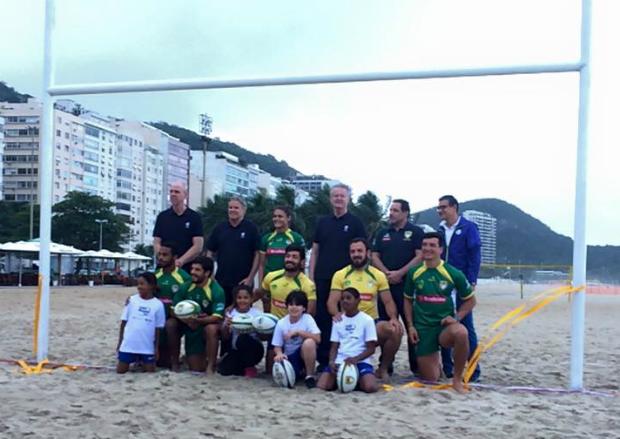 Rúgbi retorna às Olimpíadas após 92 anos; CBRu inaugura campo em Copacabana para popularizar esporte