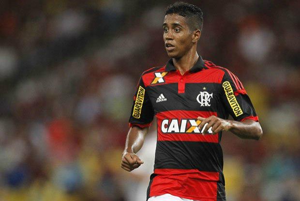 Lesão tira Gabriel de treino e cria obstáculo para Cristóvão Borges montar equipe que joga clássico