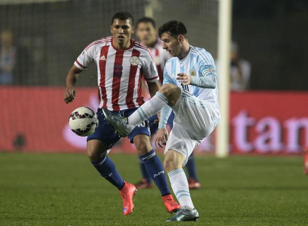 Messi não balançou a rede, mas teve grande atuação na goleada (Foto: Juan Mabromata)