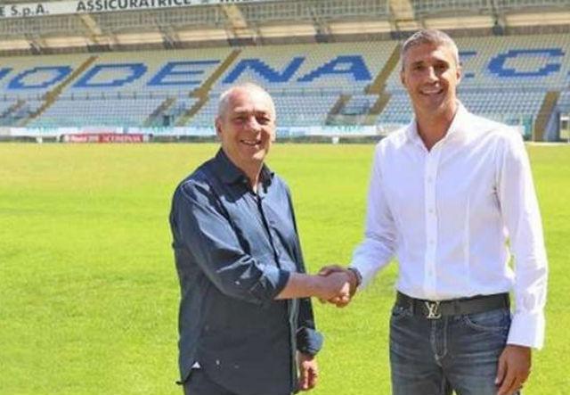 Aos 39 anos, Crespo (D) terá primeira experiência como treinador em time da Série B do Italiano