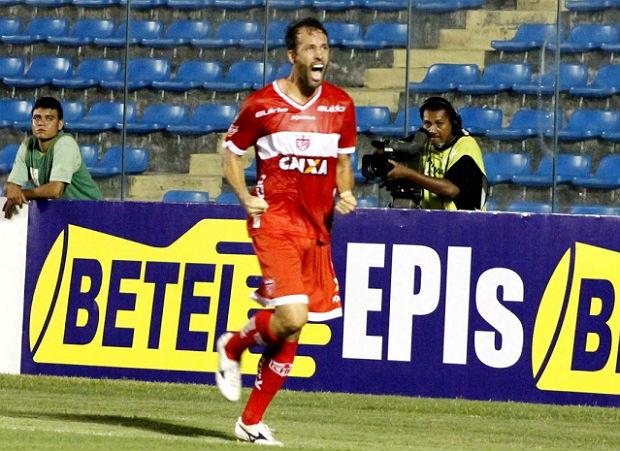 O zagueiro Gabriel enfatizou que o CRB deseja crescer no Campeonato Brasileiro