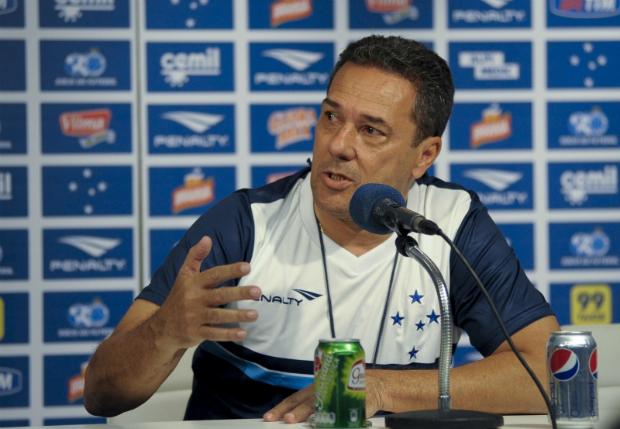 Luxemburgo reconheceu má fase, mas acredita em reabilitação da Raposa (foto: Gulater Naves/Light Press)