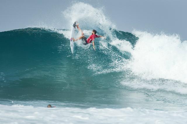 Na decisão em Ballito, Alejo superou o australiano Davey Cathels por 17.16 a 10.03 (Foto: Kelly Cestari)