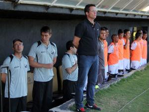 Osmar Loss espera volta por cima da equipe