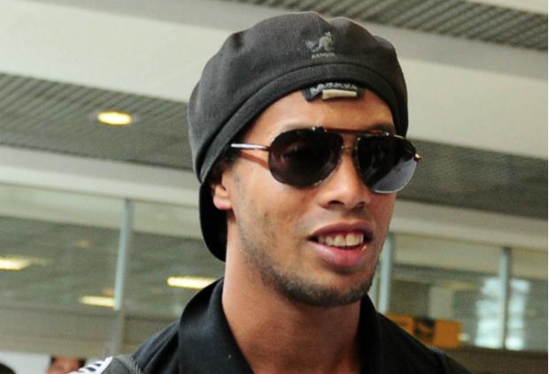 Se o acordo for concretizado, Ronaldinho voltará ao Rio de Janeiro após a turbulenta passagem pelo Flamengo