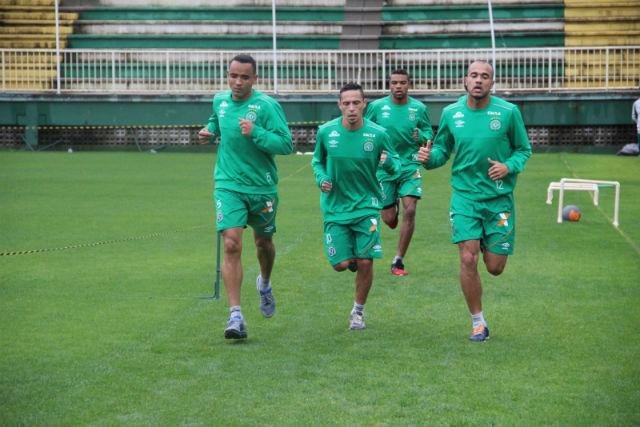 Jogadores da Chapecoense iniciaram a preparação para o jogo de domingo, em Curitiba (Foto: Chapecoense)