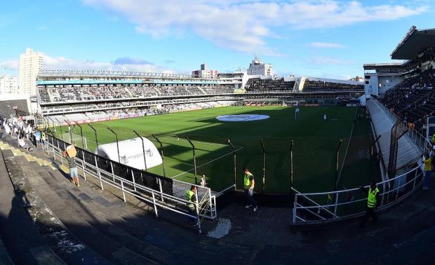 Com o Pacaembu vetado, o palco do duelo entre Santos e Joinville será mesmo a Vila Belmiro