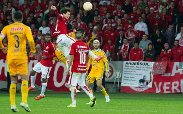 Inter começa o jogo pressionando e abre 2 a 0, mas sofre gol e perde chances de ampliar placar