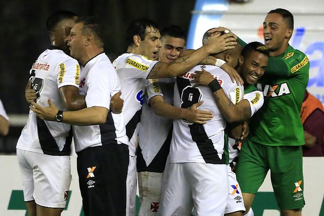 Vasco, enfim, venceu e reconquistou a confiança para o clássico de domingo (Foto: Paulo Fernandes/vasco.com.br)