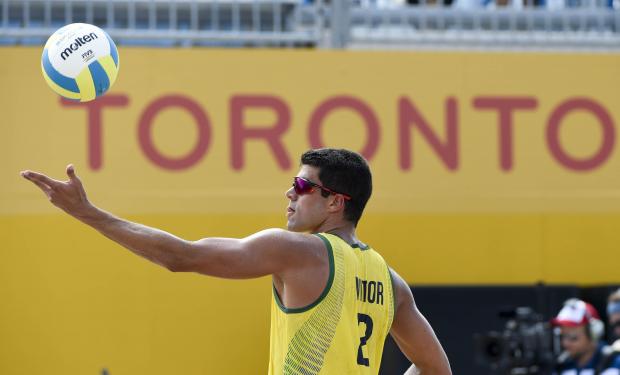 Álvaro Filho e Vitor Felipe passaram com tranquilidade à semifinal do Pan de Toronto