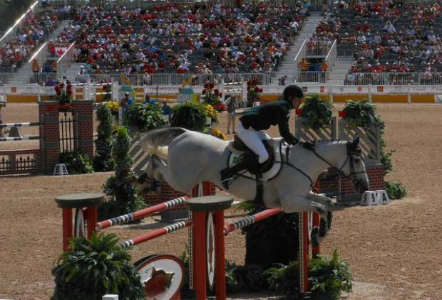 Com 14 pontos perdidos, Brasil terminou disputa de saltos do hipismo em quarto lugar