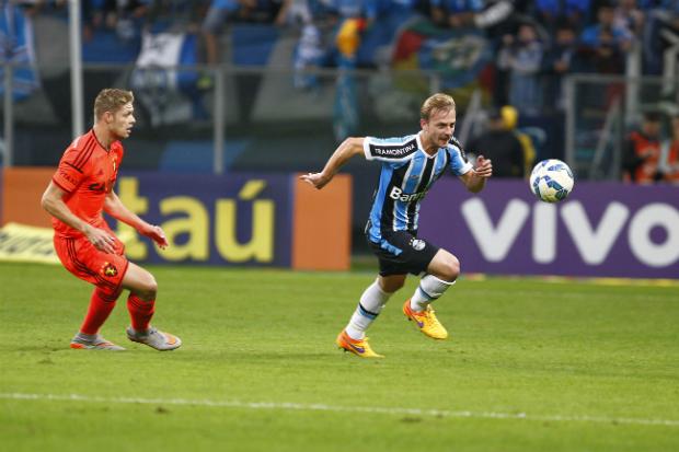 Segundo o lateral Marcelo Hermes, o Grêmio cedeu o empate em um lance de desatenção