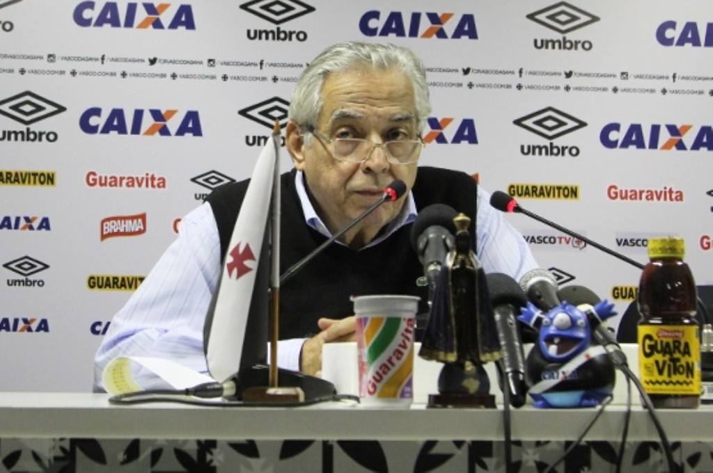 Presidente vascaíno realizou cirurgia mas já passa bem (Foto: Paulo Fernandes/Vasco da Gama)
