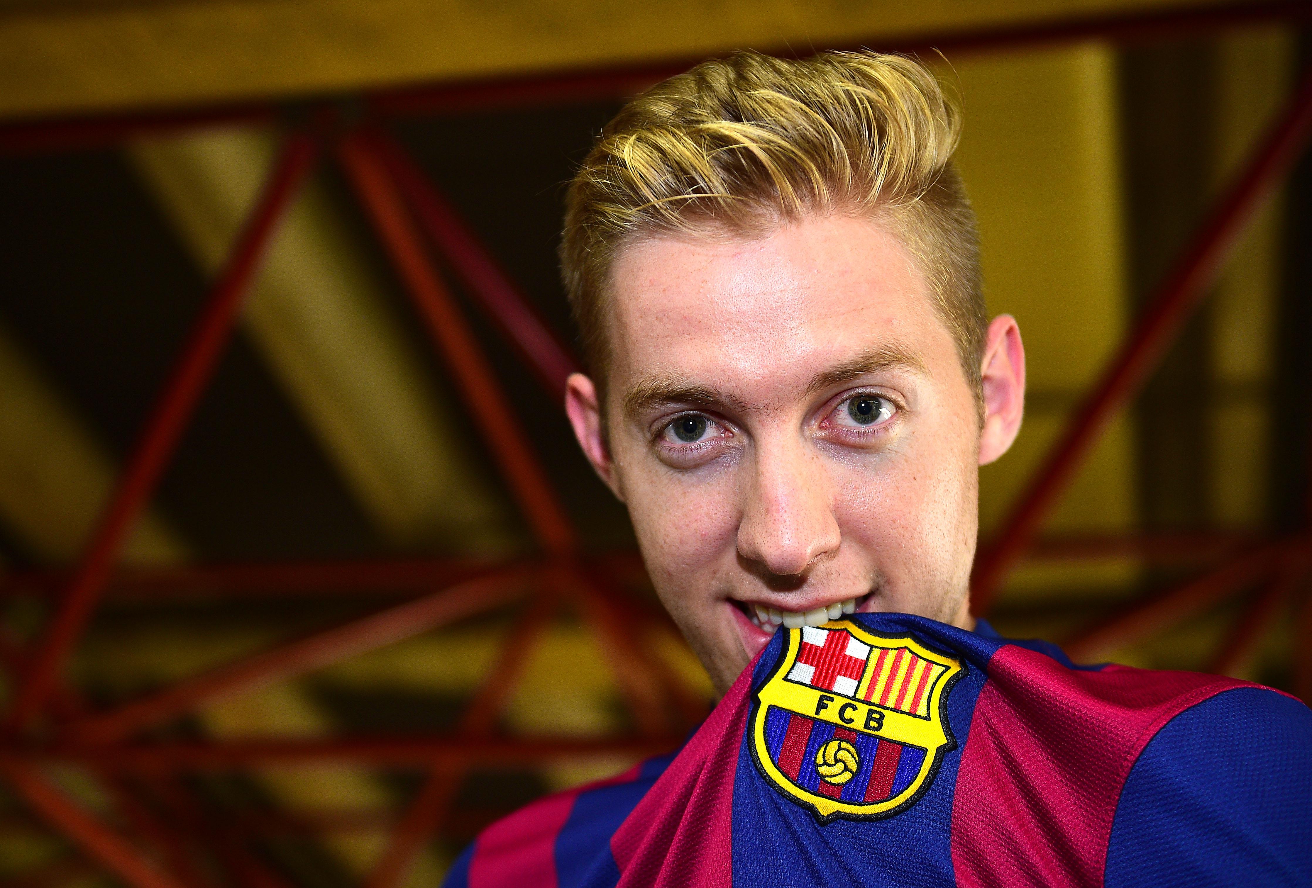 Camisa 10 do Barcelona, Bateria nega ser “de outro planeta” como Messi e Falcão. 