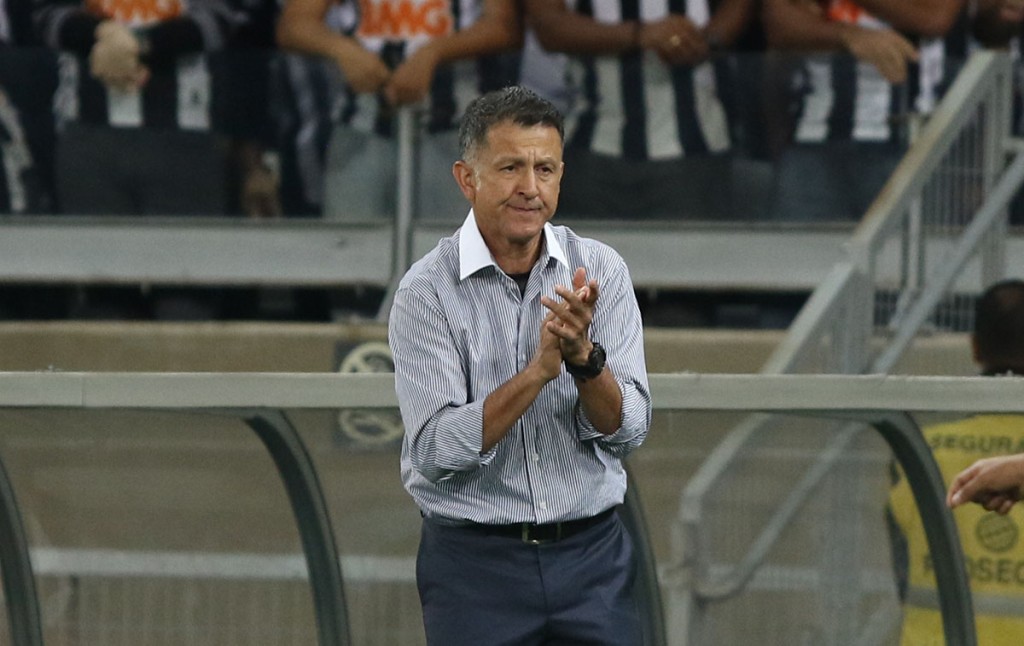 Treinador são-paulino lamentou gols desperdiçados (Foto: Rubens Chiri/São Paulo FC)