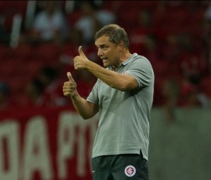Aguirre será apresentado aos jogadores e funcionários do Atlético-MG já nesta quinta (Foto: Divulgação/Internacional)