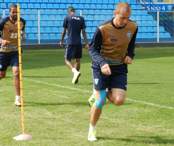 Marquinhos deve ser a principal novidade do Avaí contra o Fluminense (Foto:André Palma Ribeiro/Site Oficial)