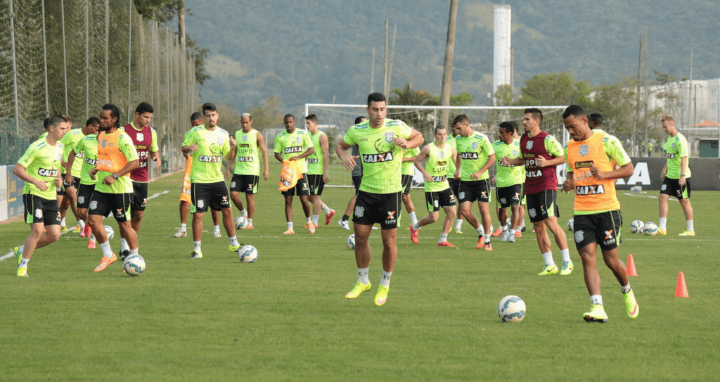 Elenco do Figueirense espera que semana de treinos seja suficiente para por fim ao jejum (Foto: Luiz Henrique/Figueirense)