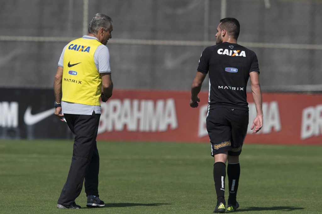 Tite poderá contar com Renato Augusto contra o São Paulo (Foto: Daniel Augusto Jr/ Corinthians)