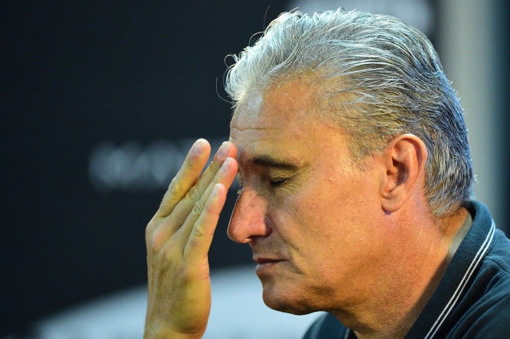 Tite jura não estar esquentando a cabeça com a necessidade de usar Dracena (foto: Sergio Barzaghi/Gazeta Press)