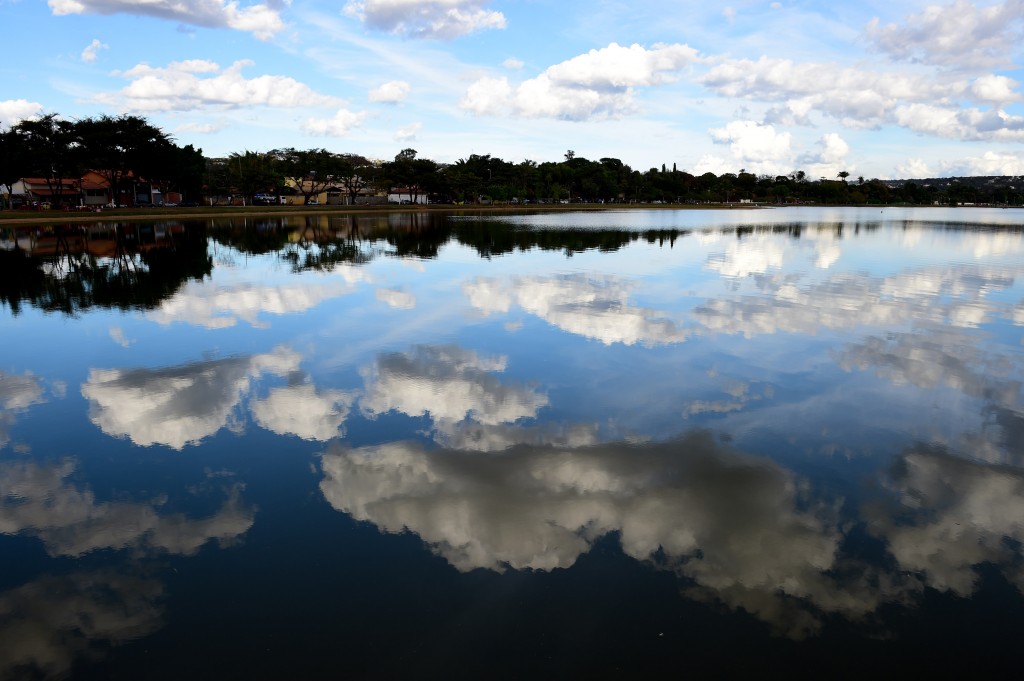 A Lagoa Santa, adotada pelo técnico Jesus Morlan, teria poderes medicinais. (Foto: Sergio Barzaghi/Gazeta Press)