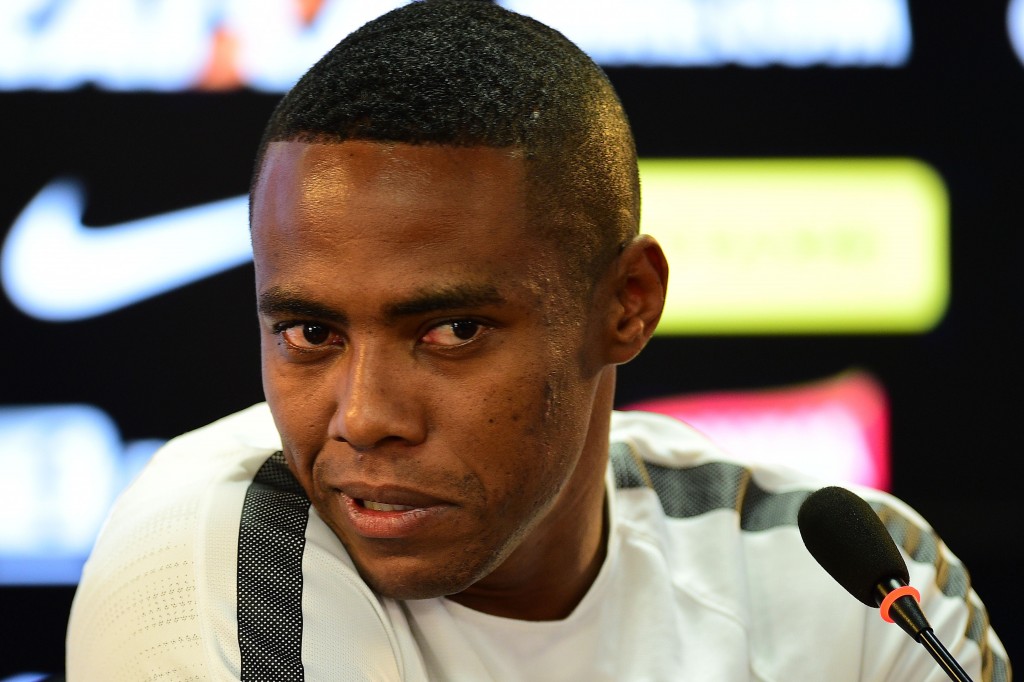 Elias se juntou a Jadson para criticar as reclamações dos adversários (foto: Sergio Barzaghi/Gazeta Press)