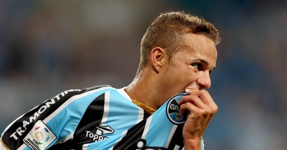 Artilheiro do Grêmio, o garoto Luan festejou a convocação para a Seleção olímpica (foto: Divulgação)