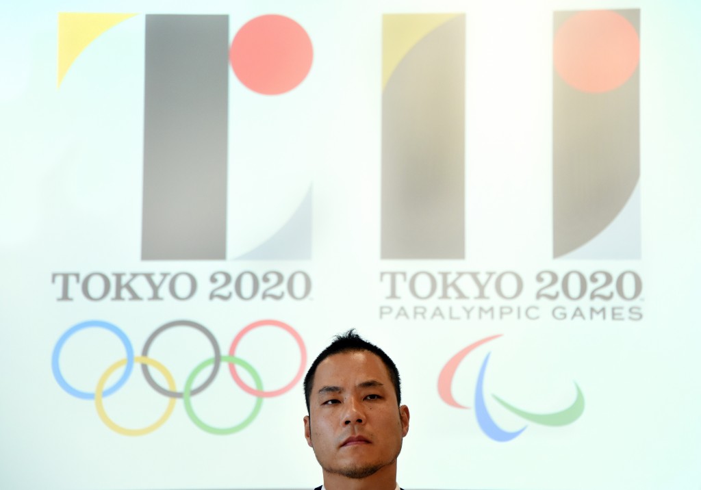 Kenjiro Sano, criador dos logotipos dos Jogos Olímpicos de Tóquio 2020. (Foto: Toru Yamanaka/AFP)