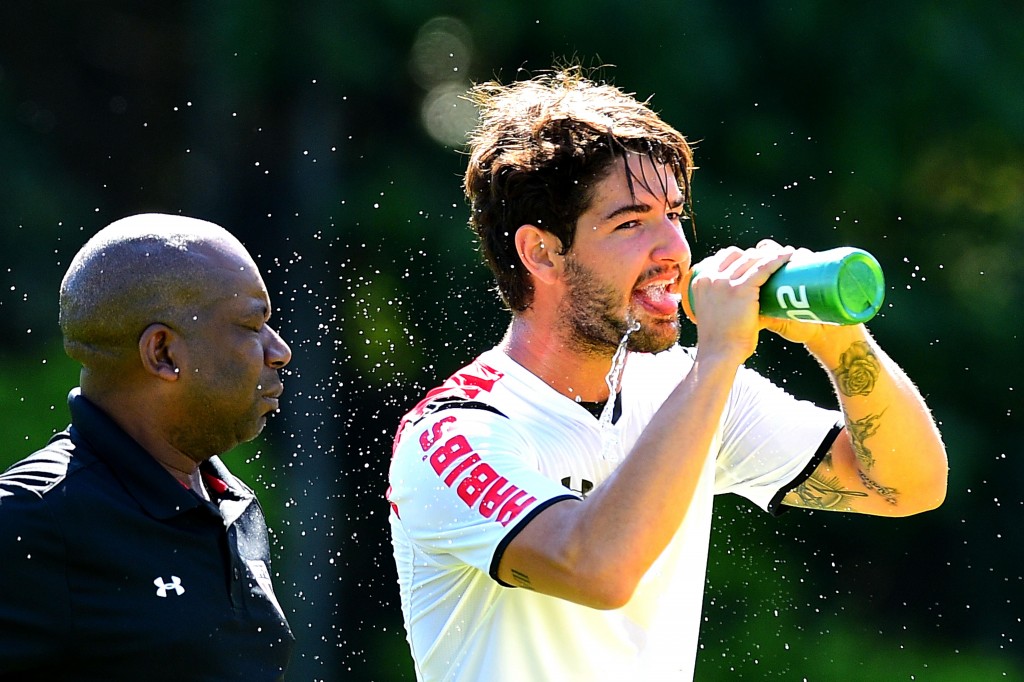 Pato, emprestado ao São Paulo, interessa ao Galatasaray (foto: Sergio Barzaghi/Gazeta Press)