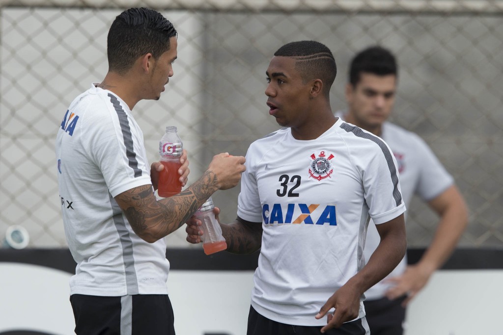 Para Tite, Luciano e Malcom já estão "cascudos" para jogos como o desta quarta (foto: Daniel Augusto Jr./Agência Corinthians)