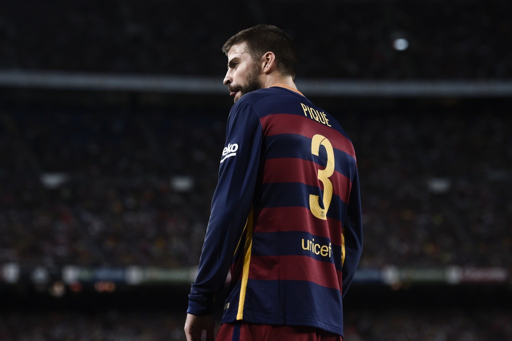 O Barcelona vai entrar com recurso para diminuir o gancho do zagueiro, punido por quatro partidas (foto: Josep Lago/AFP)