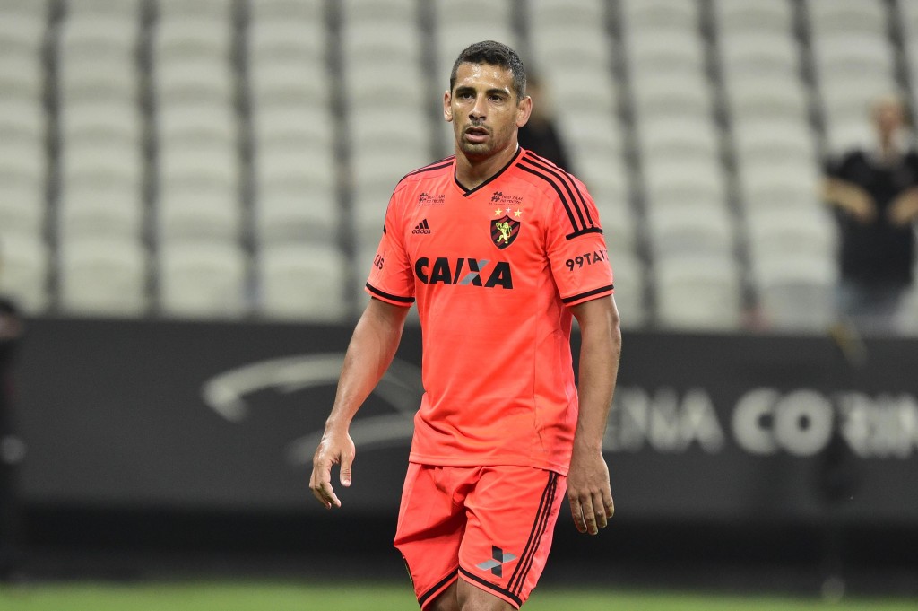 Diego Souza não jogará contra o São Paulo, no próximo sábado (Foto: Fernando Dantas/Gazeta Press)