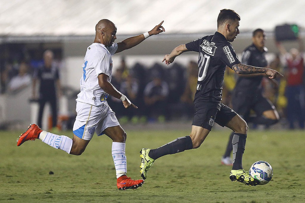 Atuação de Lucas Lima e seus companheiros rendeu elogios do chefe (foto: Ricardo Saibun/Santos FC)