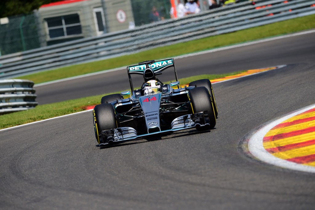 Lewis Hamilton é o favorito no Grande Prêmio da Bélgica. (Foto: Emmanuel Dunand/AFP)