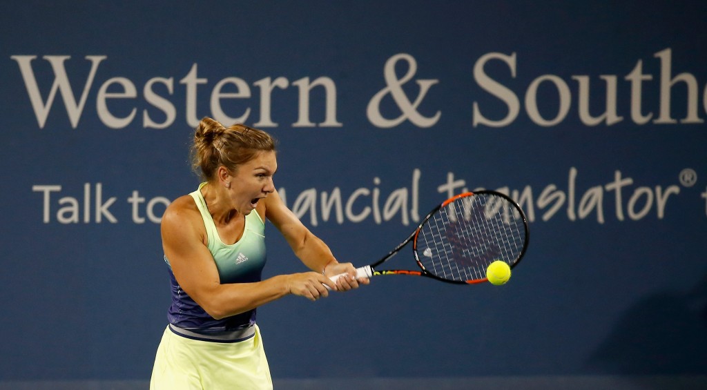 A tenista romena Simona Halep está na decisão em Cincinnati. (Foto: Rob Carr/AFP)