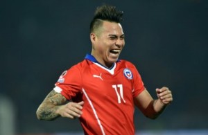 Vargas tirou sarro de retrospecto negativo dos argentinos contra o Chile (Foto: AFP)