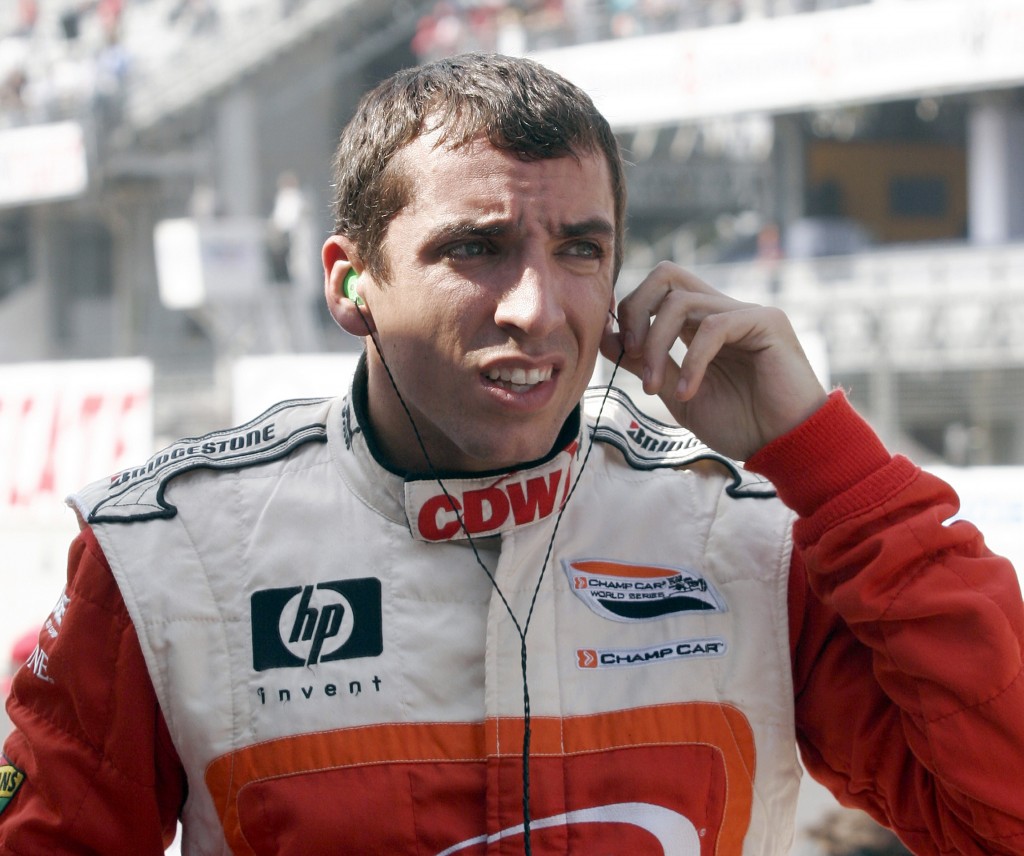 Justin Wilson não resistiu aos ferimentos que sofreu na cabeça após se acidentar em uma prova da Fórmula Indy (Foto: Ronaldo Schemidt/AFP) 