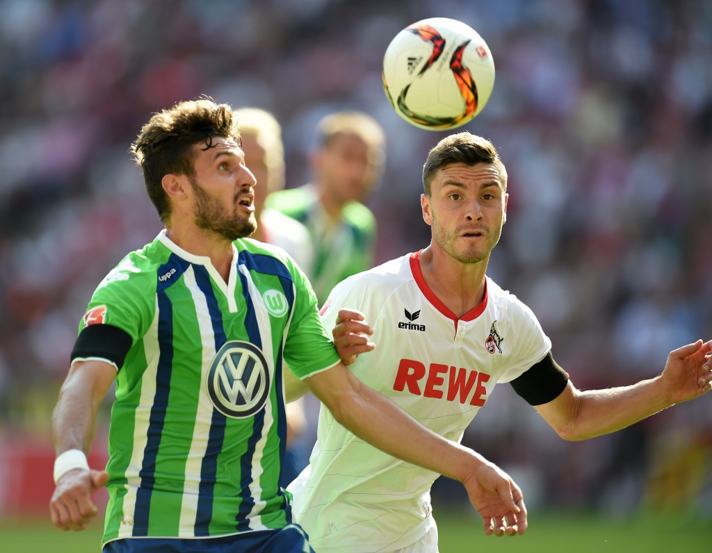 Wolfsburg vem de empate com o Colônia por 1 a 1 (Foto: Patrik Stollarz/Afp)